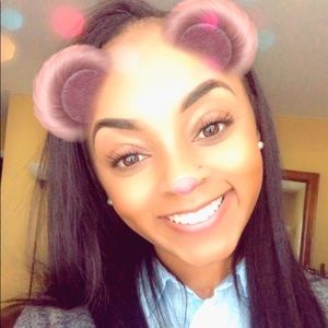 Meet your Posher, Tiara